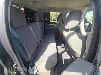 2017 Nissan Frontier SV Crew Cab Medium Bed – miniatura 16