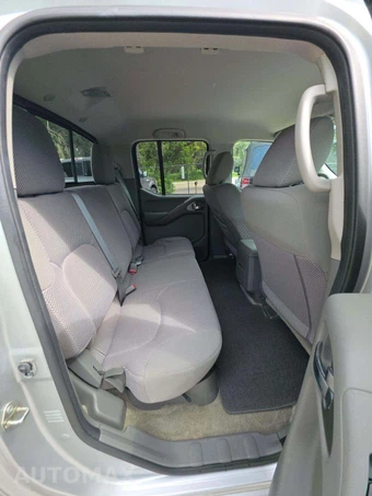 2017 Nissan Frontier SV Crew Cab Medium Bed – miniatura 16