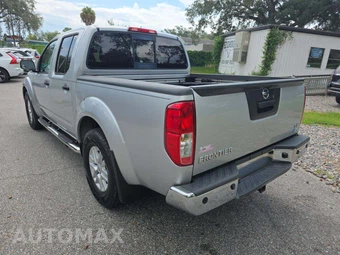 2017 Nissan Frontier SV Crew Cab Medium Bed – miniatura 2