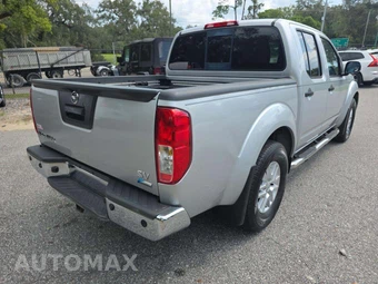2017 Nissan Frontier SV Crew Cab Medium Bed – miniatura 3