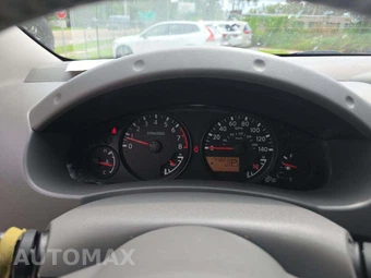 2017 Nissan Frontier SV Crew Cab Medium Bed – miniatura 9