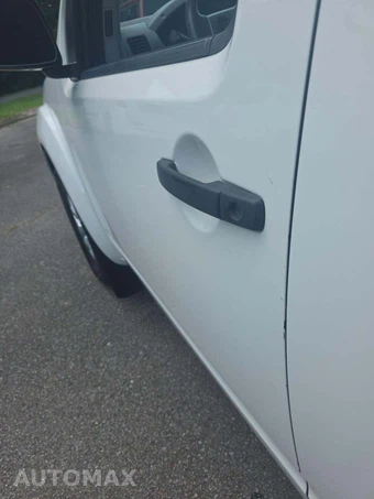 2017 Nissan Frontier SV Crew Cab Medium Bed - miniatura 23
