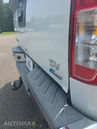 2017 Nissan Frontier SV Crew Cab Medium Bed - miniatura 26