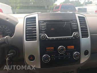 2017 Nissan Frontier SV Crew Cab Medium Bed - miniatura 7