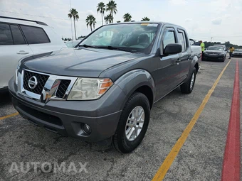 2017 Nissan Frontier SV Crew Cab Medium Bed