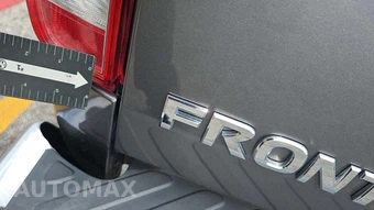 2017 Nissan Frontier SV Crew Cab Medium Bed – miniatura 21