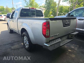 2017 Nissan Frontier SV Extended Cab Medium Bed - miniatura 2