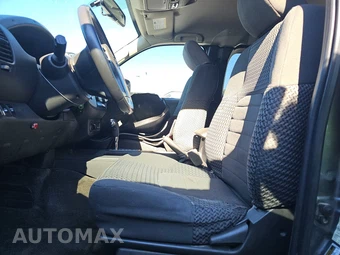 2017 Nissan Frontier SV Extended Cab Medium Bed – miniatura 7