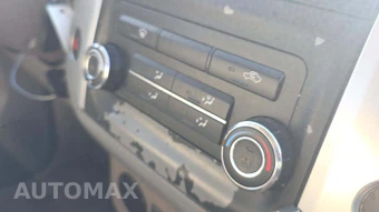 2017 Nissan Frontier SV Extended Cab Medium Bed - miniatura 15