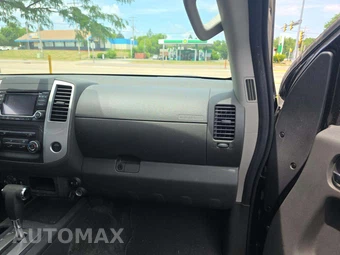 2017 Nissan Frontier SV Extended Cab Medium Bed – miniatura 19
