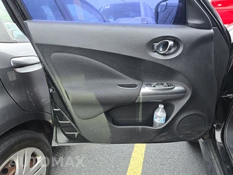 2017 Nissan JUKE SV – miniatura 9