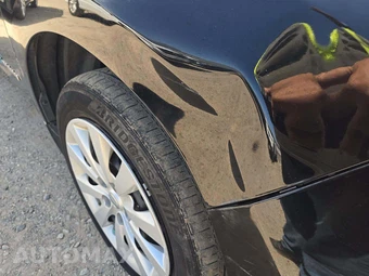 2017 Nissan LEAF S – miniatura 22
