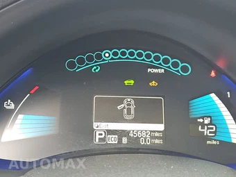 2017 Nissan LEAF SL – miniatura 12