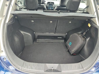 2017 Nissan LEAF SL – miniatura 17