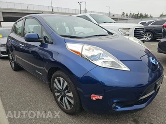 2017 Nissan LEAF SL – miniatura 3