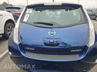 2017 Nissan LEAF SL – miniatura 5