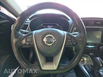 2017 Nissan Maxima Platinum - miniatura 10