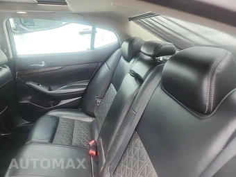 2017 Nissan Maxima Platinum – miniatura 12
