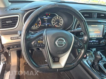 2017 Nissan Maxima S - miniatura 10