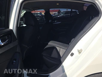 2017 Nissan Maxima S – miniatura 13