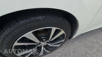 2017 Nissan Maxima S – miniatura 29