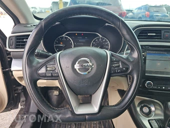 2017 Nissan Maxima SL – miniatura 10