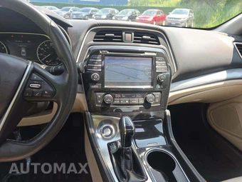 2017 Nissan Maxima SL – miniatura 10