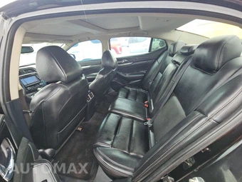 2017 Nissan Maxima SL – miniatura 13