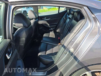 2017 Nissan Maxima SL – miniatura 10