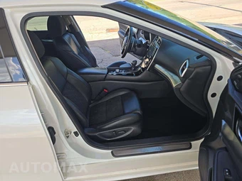 2017 Nissan Maxima SR – miniatura 18