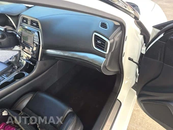 2017 Nissan Maxima SR – miniatura 19