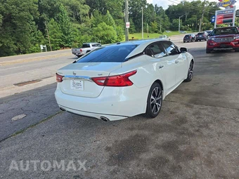 2017 Nissan Maxima SR – miniatura 3