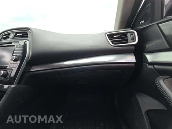 2017 Nissan Maxima SR – miniatura 19