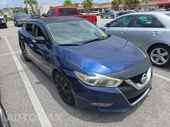 2017 Nissan Maxima SR – miniatura 4