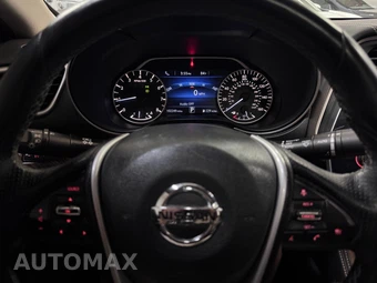 2017 Nissan Maxima SR - miniatura 13