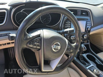 2017 Nissan Maxima SV – miniatura 10