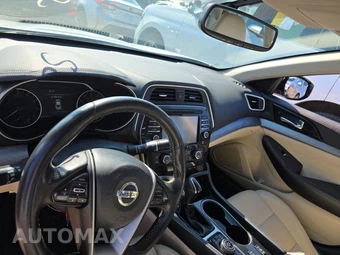 2017 Nissan Maxima SV – miniatura 11