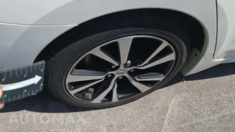 2017 Nissan Maxima SV – miniatura 22