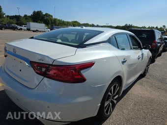 2017 Nissan Maxima SV – miniatura 4