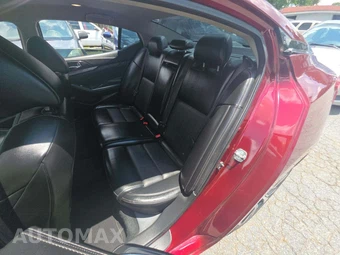 2017 Nissan Maxima SV – miniatura 13