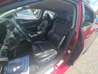 2017 Nissan Maxima SV – miniatura 6