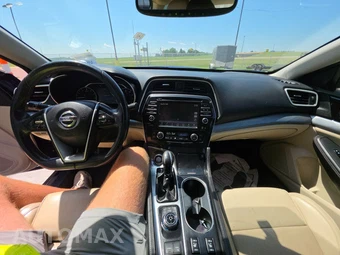 2017 Nissan Maxima SV – miniatura 11