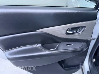 2017 Nissan Murano SV - miniatura 14