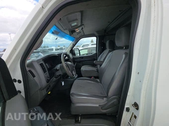 2017 Nissan NV1500 Cargo SV 146.1" WB - miniatura 7