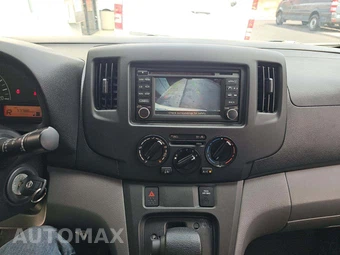 2017 Nissan NV200 Compact Cargo SV 115.2" WB - miniatura 10