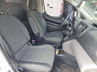 2017 Nissan NV200 Compact Cargo SV 115.2" WB - miniatura 18