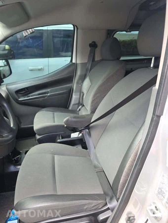 2017 Nissan NV200 Compact Cargo SV 115.2" WB - miniatura 6