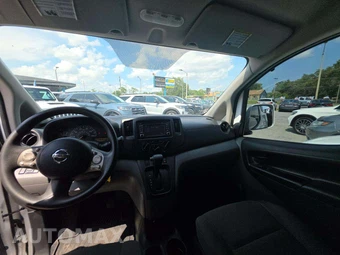 2017 Nissan NV200 Compact Cargo SV 115.2" WB - miniatura 10