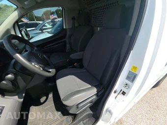 2017 Nissan NV200 Compact Cargo SV 115.2" WB - miniatura 6