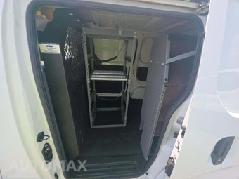 2017 Nissan NV200 Compact Cargo SV 115.2" WB - miniatura 13